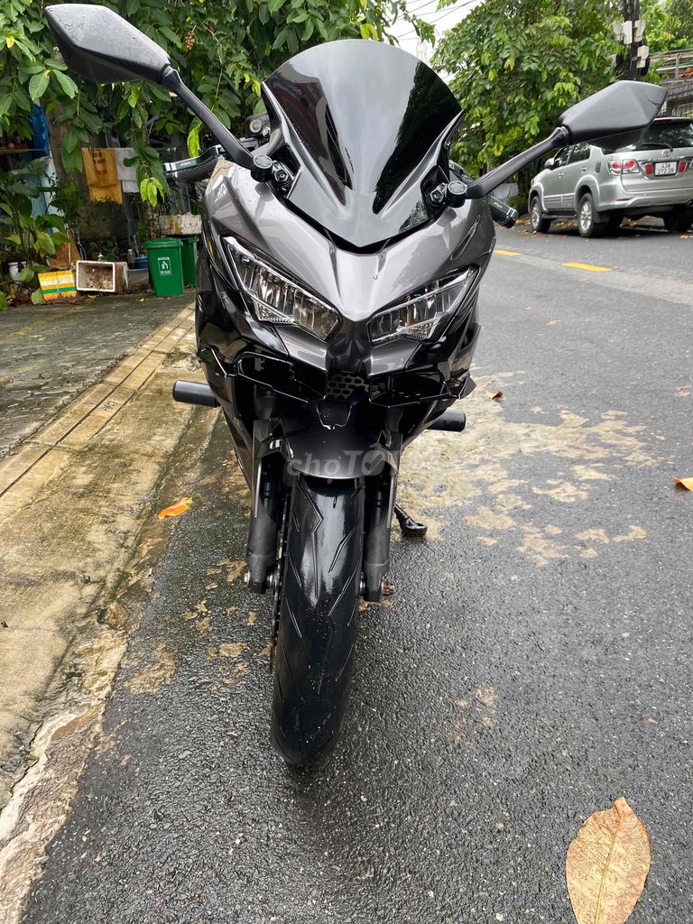 kawasaki. Mua bán Xe máy tại Quận Sơn Trà Đà Nẵng được đăng bởi Николай Лиманский hình 2