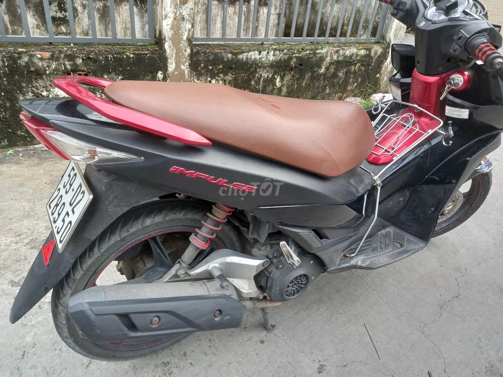 Suzuki impulse 125fi Đỏ Đen 2016 bs sg. Mua bán Xe máy tại Quận Bình Tân Tp Hồ Chí Minh được đăng bởi ngo minh  hình 6