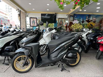 VARIO 150 2021 Đen Nhám BSTP Chính Chủ. Mua bán Xe máy tại Quận Phú Nhuận Tp Hồ Chí Minh được đăng bởi Ngô Hà