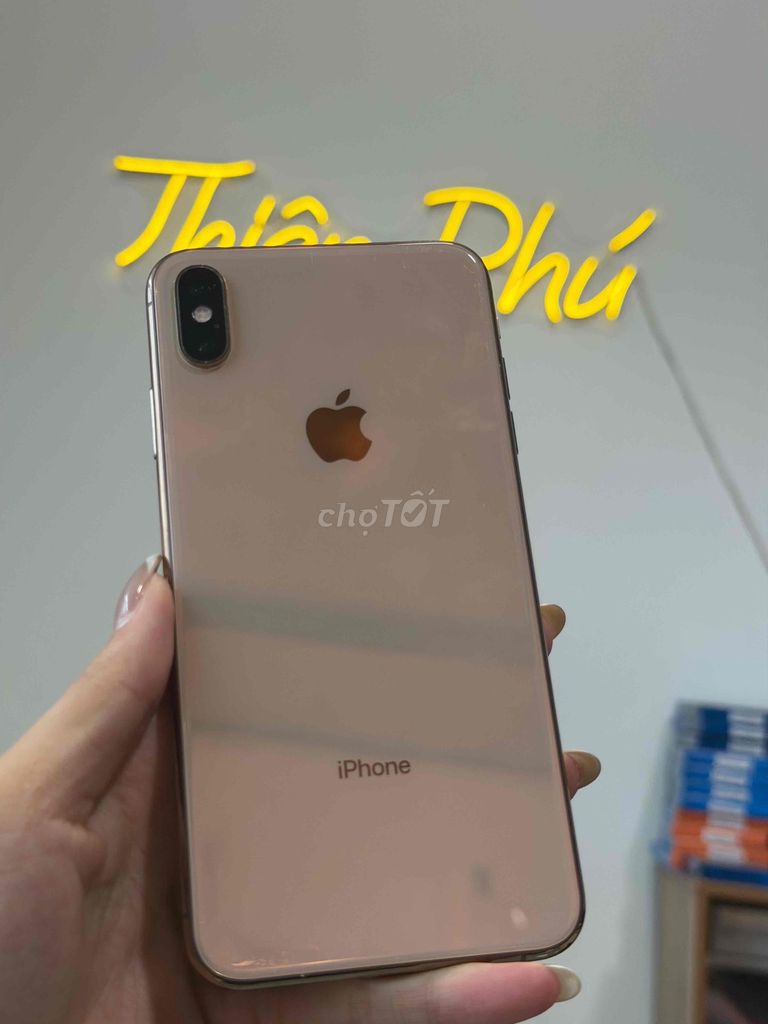 Apple iPhone Xs Max 64GB Vàng Màn Zin Sọc. Mua bán Điện thoại tại Quận Thanh Khê Đà Nẵng được đăng bởi Thiên phú  hình 1