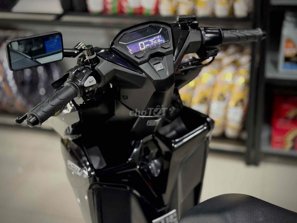 Vario125 2022 zin Lướt ( Hỗ trợ Trả GÓP ). Mua bán Xe máy tại Thị xã Phú Mỹ Bà Rịa - Vũng Tàu được đăng bởi Cửa Hàng Xe Máy Phú Mỹ hình 5
