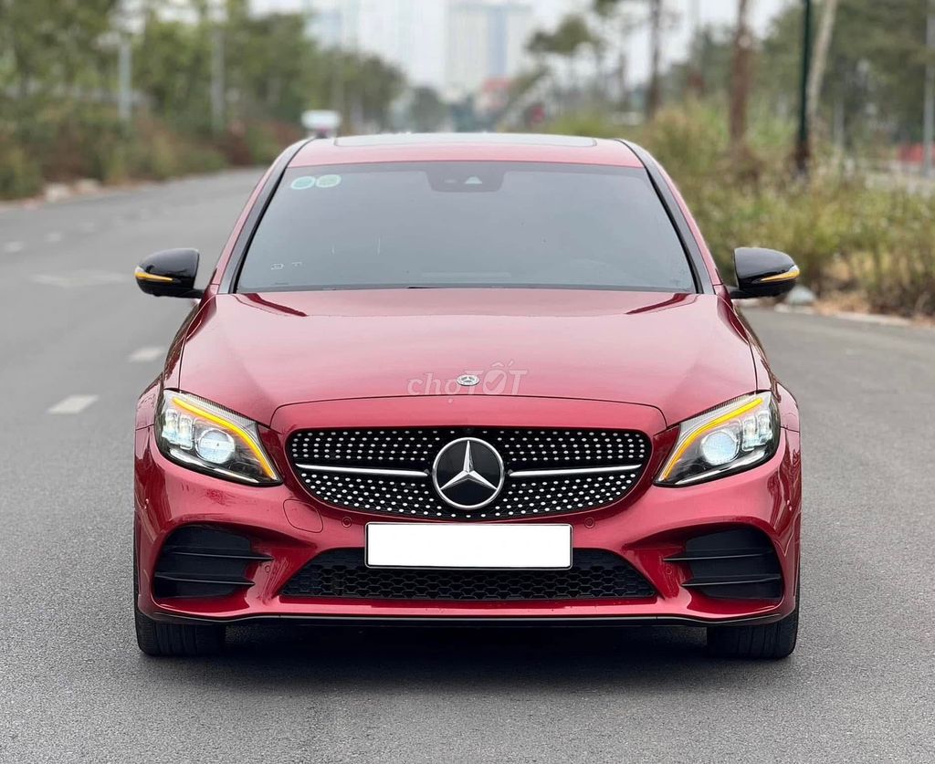 Mercedes Benz C Class 2019 C300 AMG - 76000 km. Mua bán Ô tô tại Quận Thanh Xuân Hà Nội được đăng bởi HIẾU &* hình 1