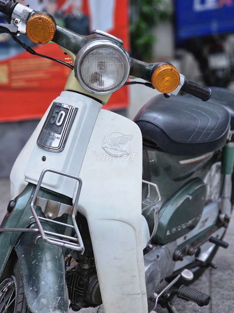 Honda Cub 81-50 gin mộc. Mua bán Xe máy tại Quận Ba Đình Hà Nội được đăng bởi Việt hình 6