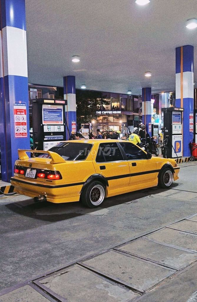Honda Accord 1988 1.8 dọn độ full - CHÍNH CHỦ. Mua bán Ô tô tại Quận 12 Tp Hồ Chí Minh được đăng bởi Gara Quốc Vinh hình 6