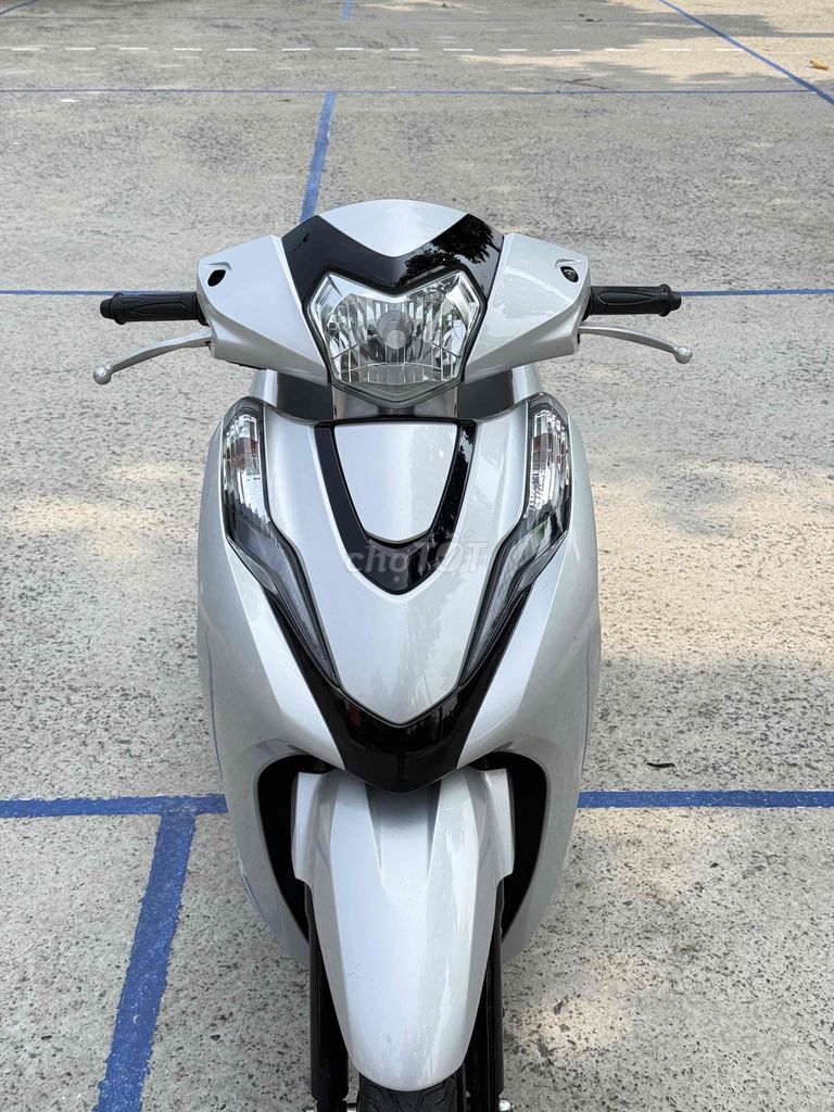 🌈 Honda Lead 125 2019 Серебряный долговой крокодил Porsche TT 10 🍠