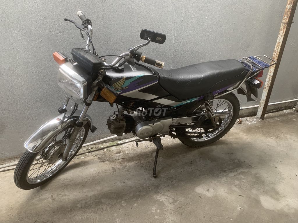 Bán xe Honda Win 100. Mua bán Xe máy tại Quận Long Biên Hà Nội được đăng bởi Phương hình 6
