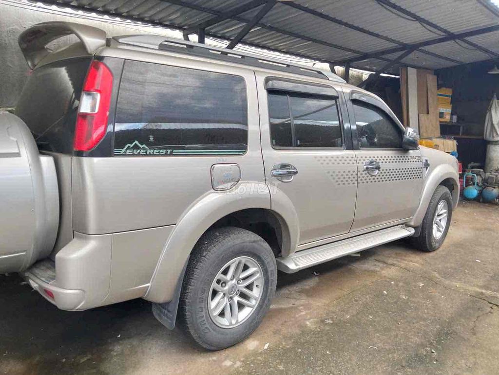 Ford Everest 2009 - 10023 km. Mua bán Ô tô tại Huyện Bình Chánh Tp Hồ Chí Minh được đăng bởi Dương Ôtô  hình 2