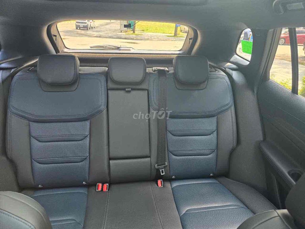 Ford Territory 2024 Titanium X 1.5 AT - 33000 km. Mua bán Ô tô tại Thành phố Thủ Dầu Một Bình Dương được đăng bởi Xe Bán Tải Bình Dương hình 4