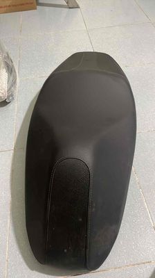 Thùng Yên Yên xe SH Ý. Mua bán Phụ tùng xe tại Thành phố Nha Trang Khánh Hòa được đăng bởi Trung Thành