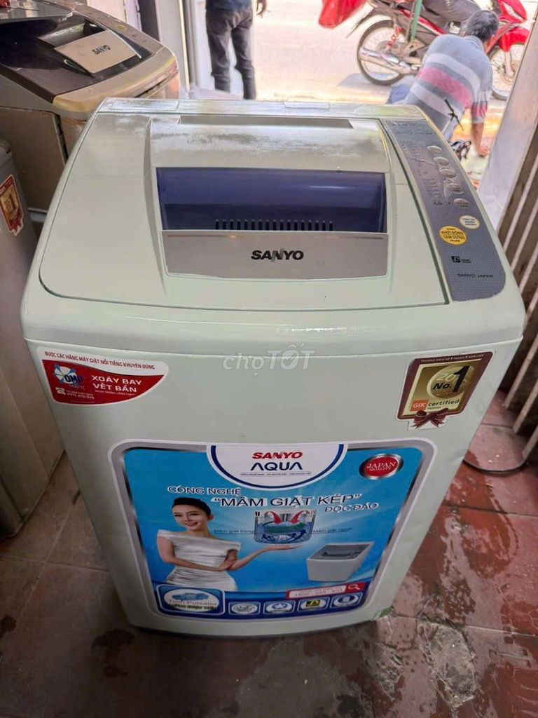 Máy giặt Sanyo 7kg cửa trên. Mua bán Máy giặt tại Quận 7 Tp Hồ Chí Minh được đăng bởi Điện Lạnh Giá Tốt hình 1