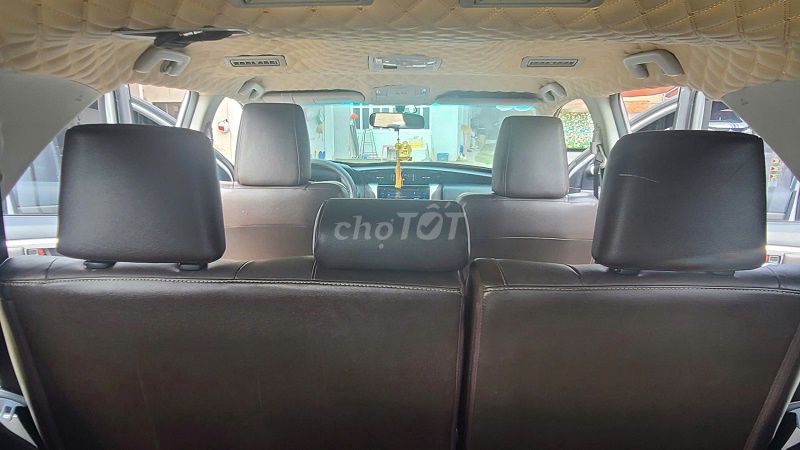 Xe Toyota Fortuner 4x2 AT 2019 Máy Xăng, Xe Đẹp. Mua bán Ô tô tại Quận Gò Vấp Tp Hồ Chí Minh được đăng bởi Chợ Xe Cũ Giá Tốt hình 13