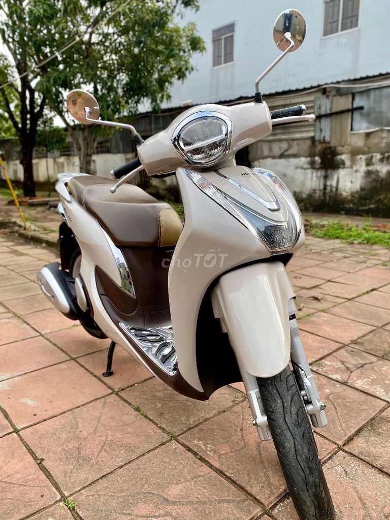 Honda SH MODE Phanh ABS Date 2021 Hồ sơ cầm tay. Mua bán Xe máy tại Quận Ninh Kiều Cần Thơ được đăng bởi Xe Máy TÂN LIÊN HƯNG 1 91B hình 2