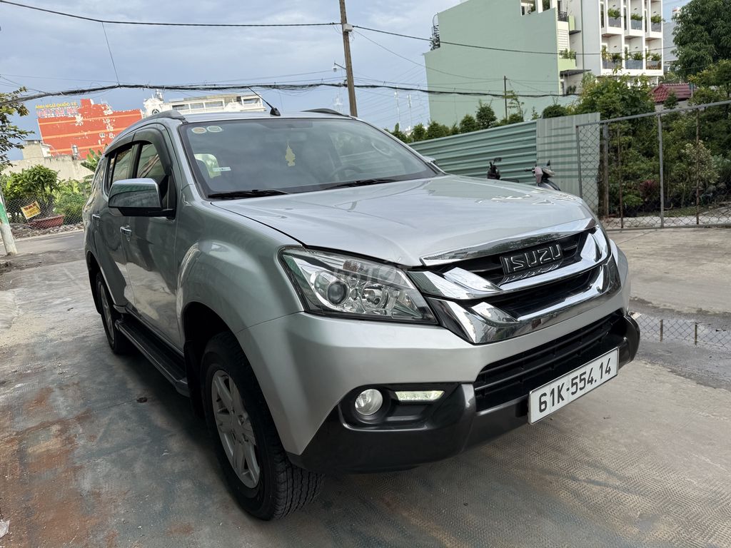 Isuzu Mu X 2016 Máy dầu số tự động. Mua bán Ô tô tại Quận 12 Tp Hồ Chí Minh được đăng bởi Kim Yến hình 3