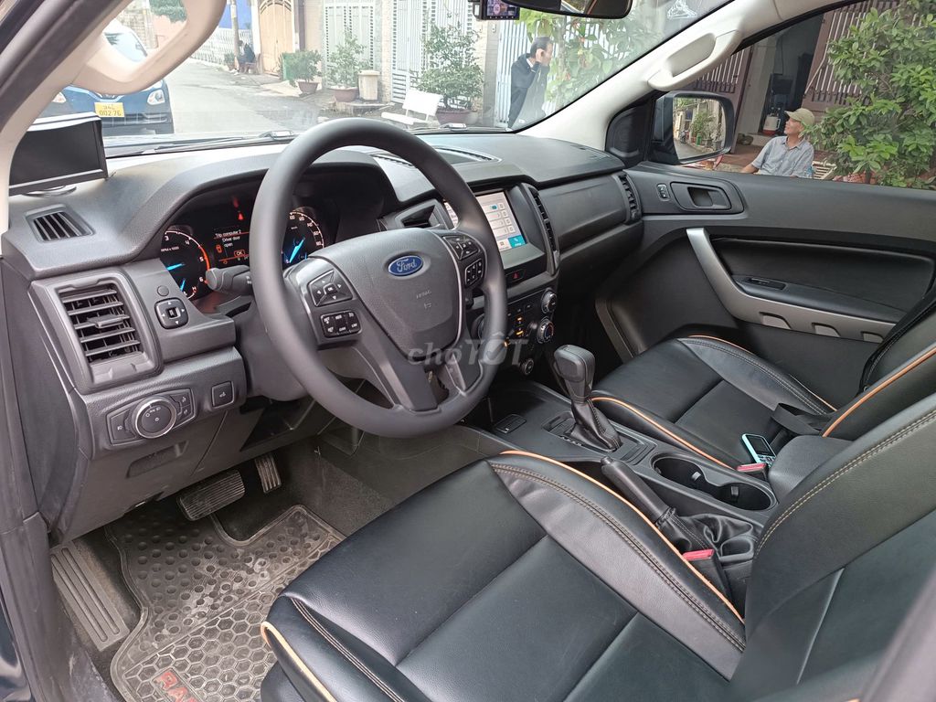 Ford Ranger model 2021 máy dầu số tự động. Mua bán Ô tô tại Quận 12 Tp Hồ Chí Minh được đăng bởi Thịnh 7951 hình 8