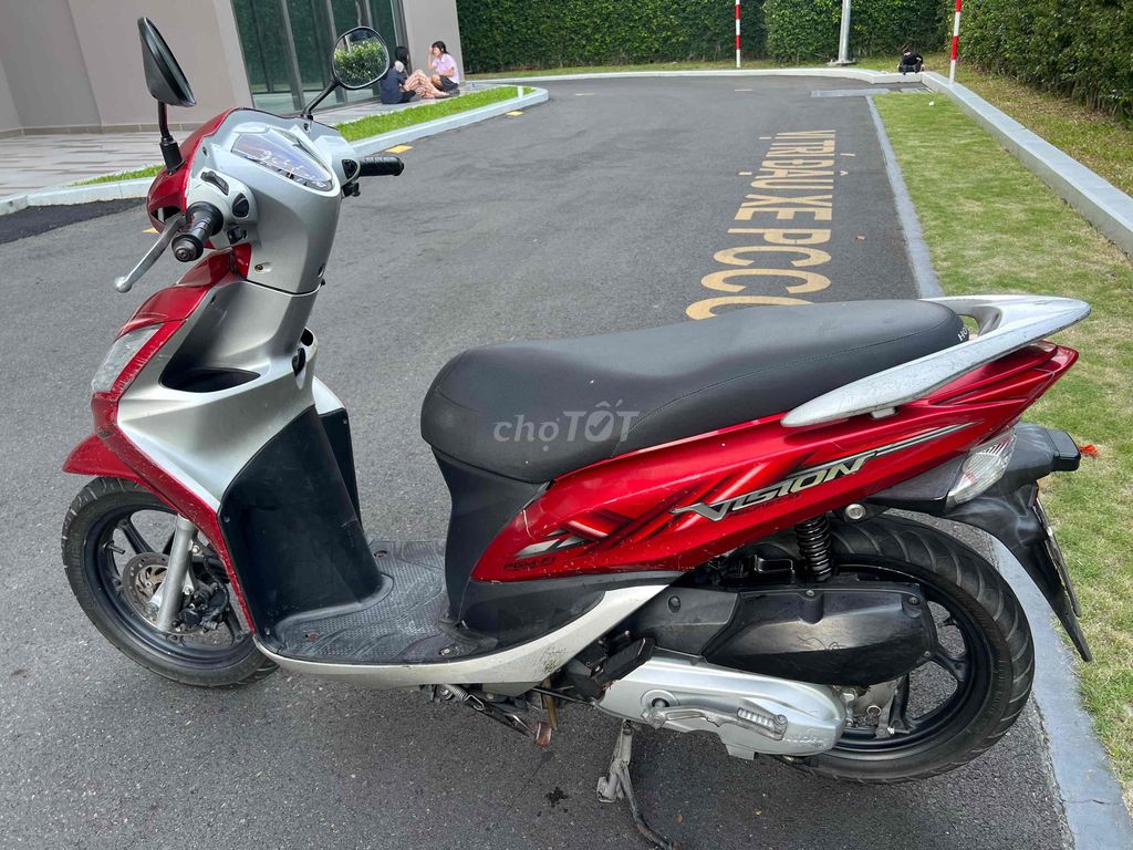 Vision 2012 Đỏ bạc 9Chủ Bao Công Chứng. Mua bán Xe máy tại Quận 6 Tp Hồ Chí Minh được đăng bởi Thanh bình  hình 3