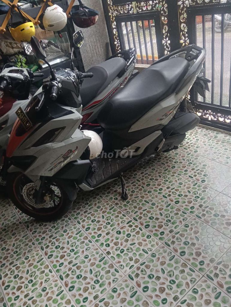 Vario 160 abs 2023 bstp. Mua bán Xe máy tại Huyện Hóc Môn Tp Hồ Chí Minh được đăng bởi Tường hình 4