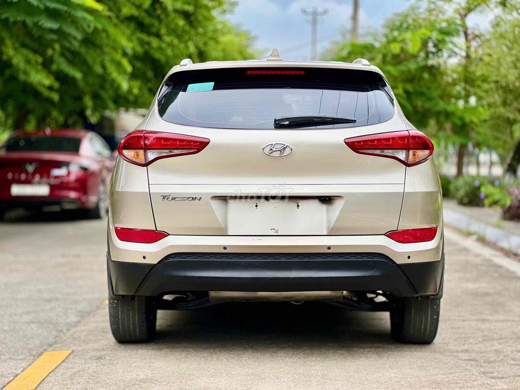 Hyundai Tucson 2.0 AT sản xuất 2019. Mua bán Ô tô tại Quận Hà Đông Hà Nội được đăng bởi A Huan  hình 5