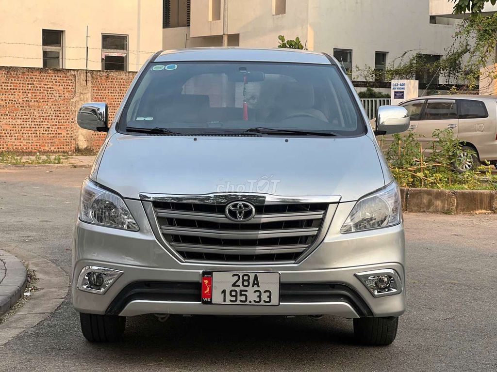 Toyota Innova 2015 E - 600000 km