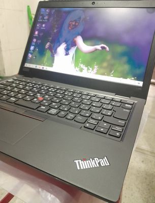 Lenovo ThinkPad Cpu i3 8130u Ram 8Gb Smata 128Gb
