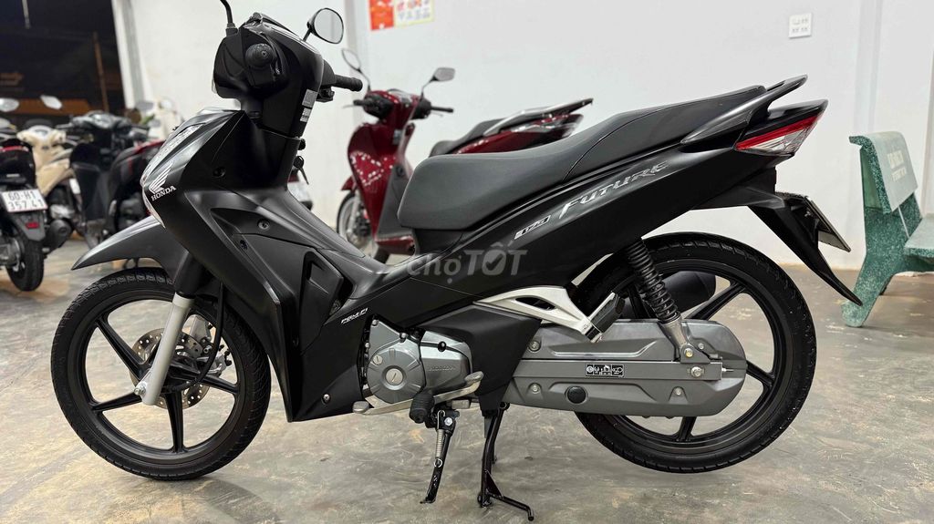 FuUTURE BÁNH MÂM 2022 SIÊU LƯỚT ĐẸP LUNG LINH. Mua bán Xe máy tại Thành phố Long Khánh Đồng Nai được đăng bởi Cửa Hàng Xe Máy Cũ Thành Phát Đồng Nai hình 5