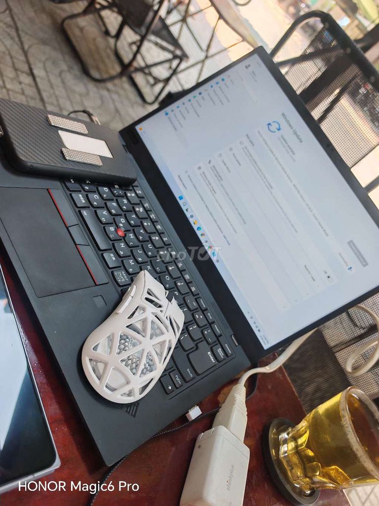Lenovo ThinkPad X1 Carbon Gen 8 i5. Mua bán Laptop tại Quận 10 Tp Hồ Chí Minh được đăng bởi Nhan hình 1