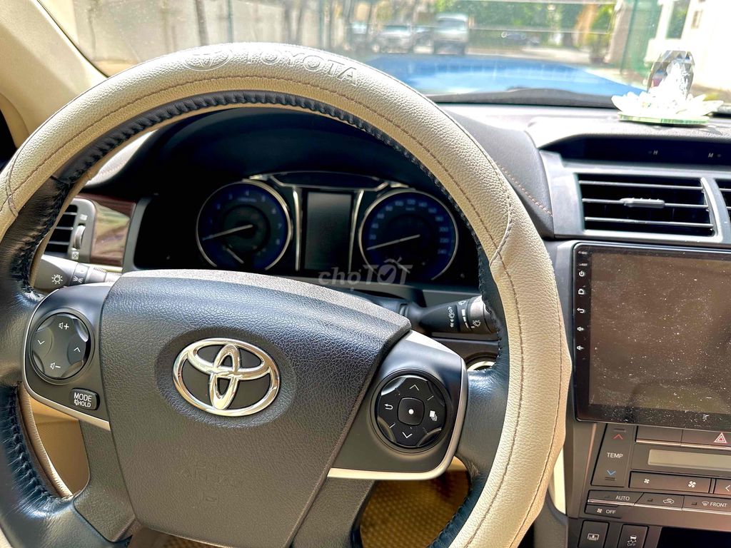 Toyota Camry 2018 2.0E - 50000 km. Mua bán Ô tô tại Quận Phú Nhuận Tp Hồ Chí Minh được đăng bởi SƠN hình 5