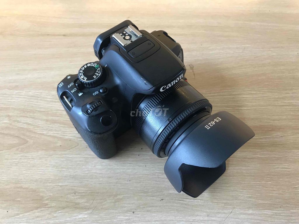 Canon EOS 650D + lens fix 35mm f/1.8. Mua bán Máy ảnh, Máy quay tại Thành phố Nam Định Nam Định được đăng bởi LONGVU STORE hình 1