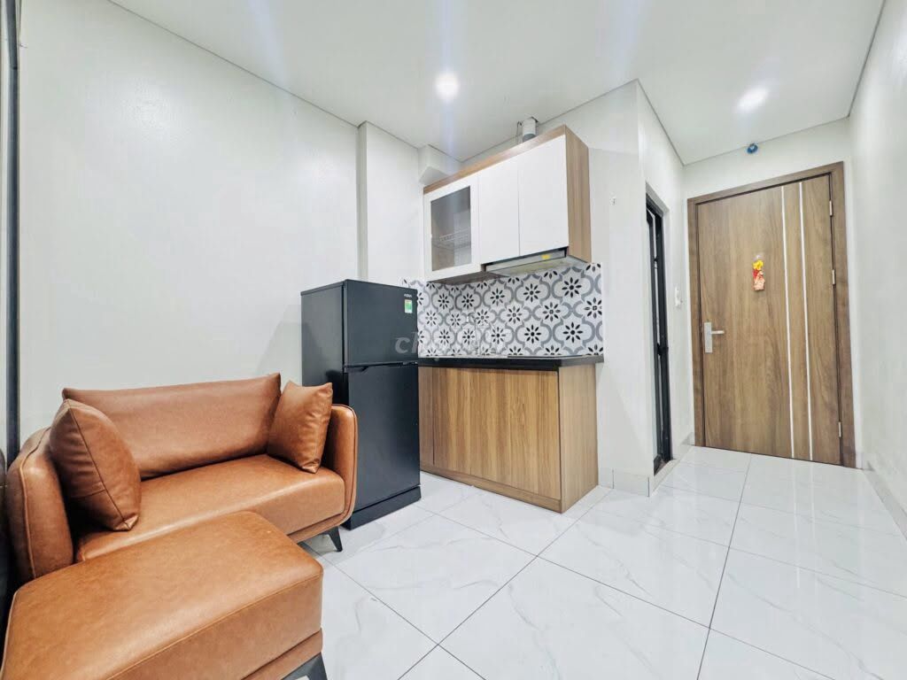 Cho thuê phòng trọ 5tr6 Hoàng Đạo Thành, có nội thất