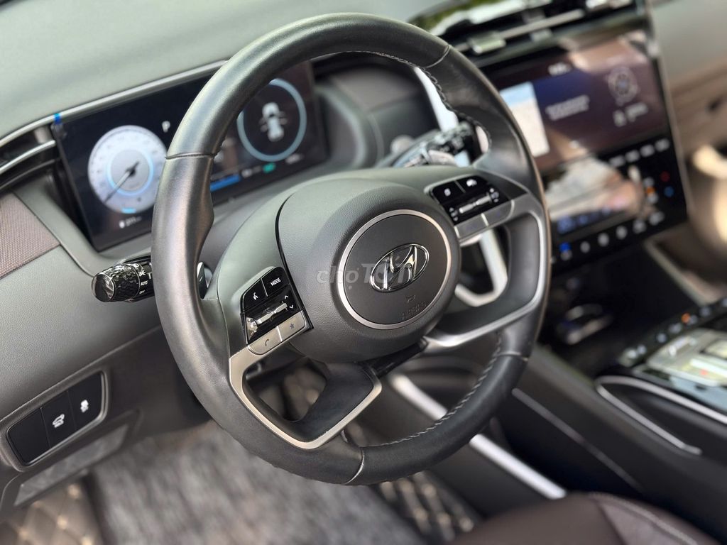 Hyundai Tucson 2024 1.6 Turbo 7.000km Mới 99%. Mua bán Ô tô tại Thành phố Thủ Đức Tp Hồ Chí Minh được đăng bởi Bùi Nhu Quỳnh hình 8