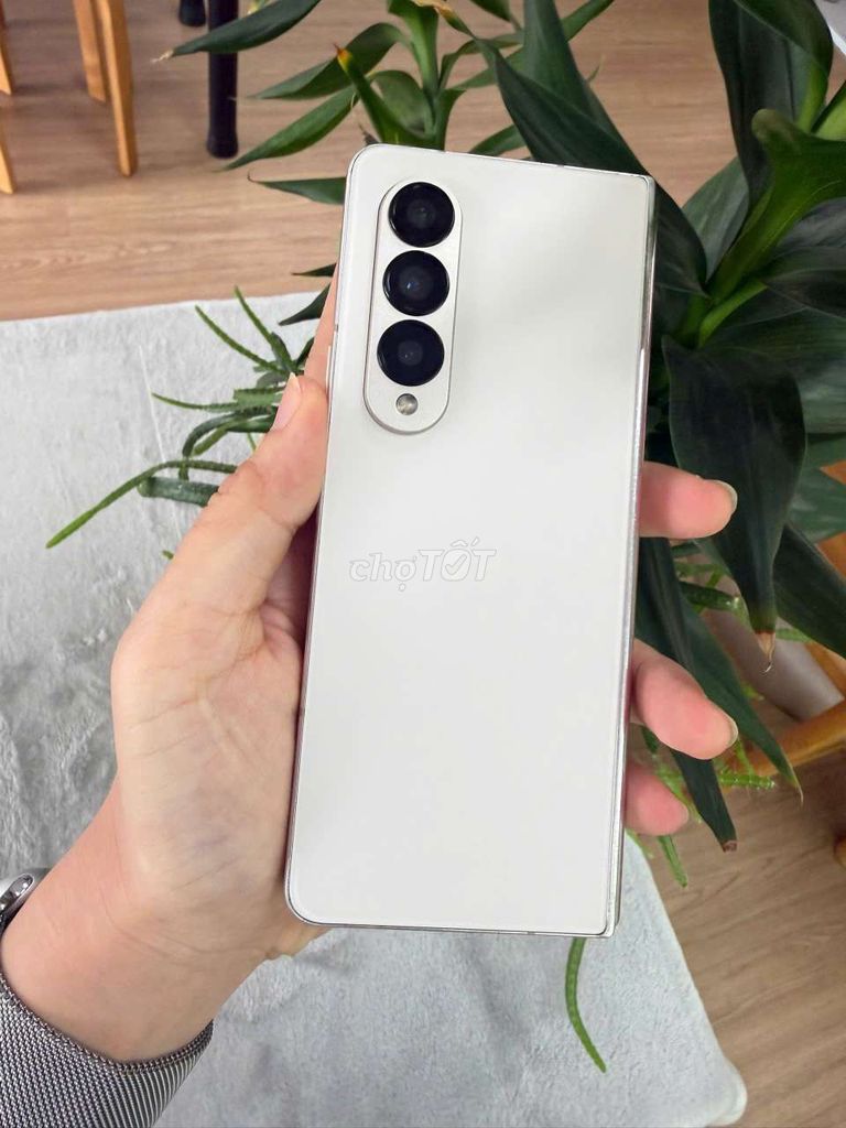 Samsung Galaxy Z Fold 4 256GB Kem. Mua bán Điện thoại tại Quận Ninh Kiều Cần Thơ được đăng bởi Di Động Cần Thơ hình 1