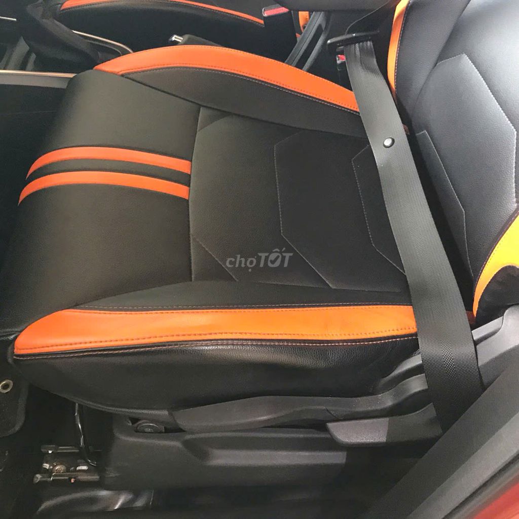 Suzuki XL7 2024 số tự động màu cam. Mua bán Ô tô tại Quận 12 Tp Hồ Chí Minh được đăng bởi Xuân Trường hình 5