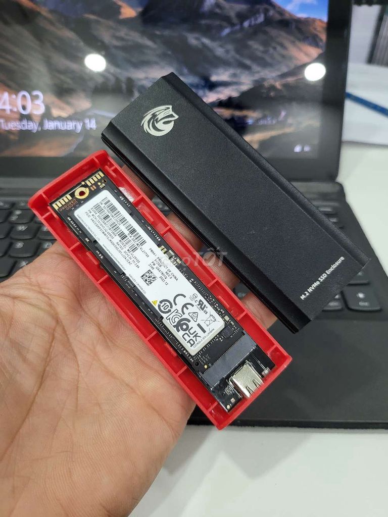 SSD Samsung 512gb tặng kèm dock