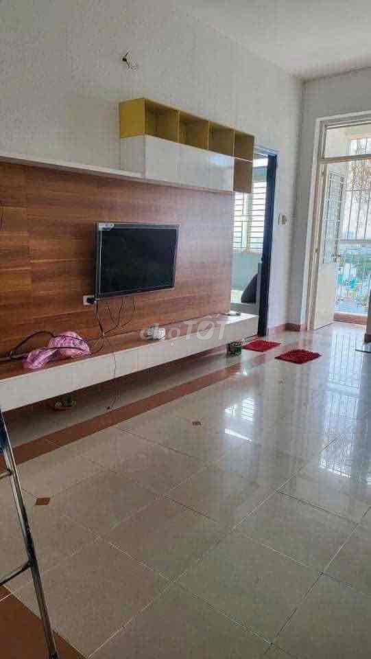 bán chung cư 312 lạc long quân p5 quận 11 căn góc