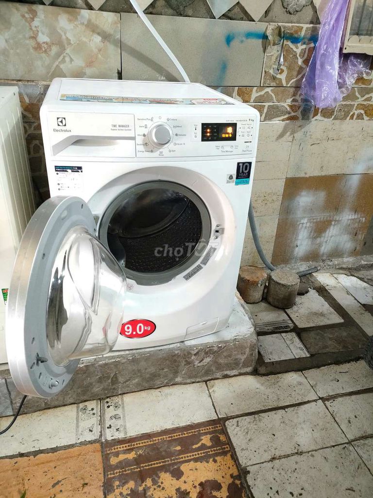 t lý máy giặt 9 kg electrolux giặt êm tiế