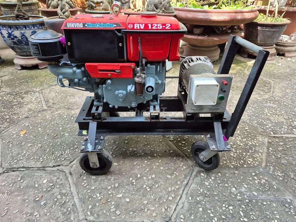 Máy phát điện Vikyno RV125-2 5.6 kVA Đỏ. Mua bán Đồ chuyên dụng, Giống nuôi trồng tại Huyện Trảng Bom Đồng Nai được đăng bởi Nguyễn Hà Trung hình 1