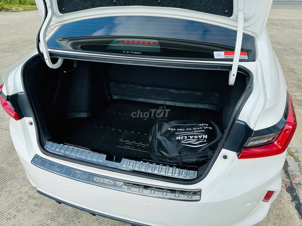 Honda City Rs 2022. Mua bán Ô tô tại Thành phố Tân An Long An được đăng bởi Nguyễn Ngọc Tùng hình 13