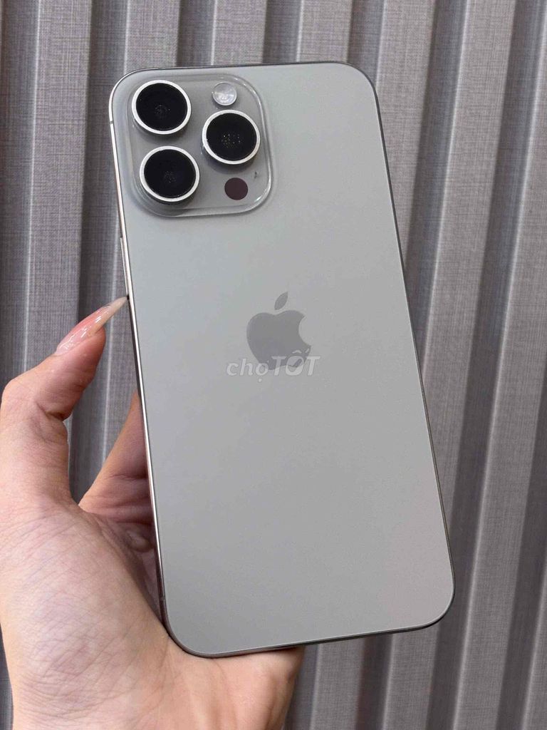 iPhone 15 Pro Max 256GB Natural VN Pin New 100 99%. Mua bán Điện thoại tại Quận Ninh Kiều Cần Thơ được đăng bởi Quý Mobile Cần thơ hình 1