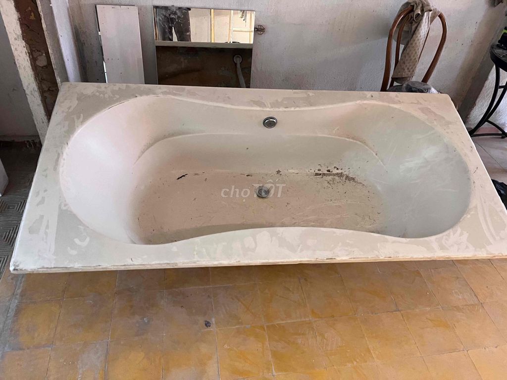 Bồn tắm nhựa trắng 1.9x0.9m. Mua bán Thiết bị vệ sinh, nhà tắm tại Quận 1 Tp Hồ Chí Minh được đăng bởi nguyễn bá đăng khoa hình 1