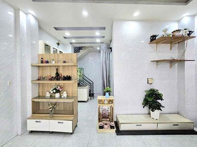 📍4Tỷ790 TL - Bùi Minh Trực P6 Q8  - DT: 5,1m x 9,6m   - Kết cấu: Trệt,