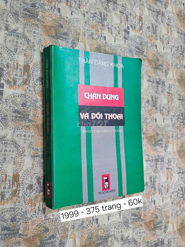 CHÂN DUNG VÀ ĐỐI THOẠI