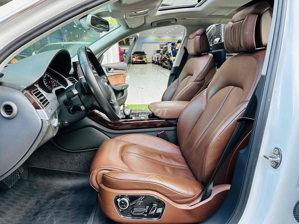 Audi A8 Model 2017 3.0T Quattro. Mua bán Ô tô tại Quận 8 Tp Hồ Chí Minh được đăng bởi Hồng Phúc hình 1