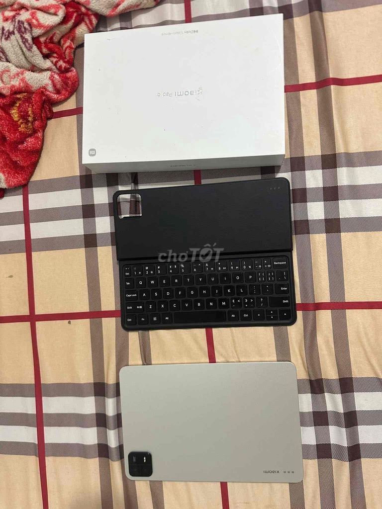 Xiaomi Pad 6 full hộp kèm bàn phím xiaomi. Mua bán Máy tính bảng tại Thành phố Vinh Nghệ An được đăng bởi Hy Vọng hình 1