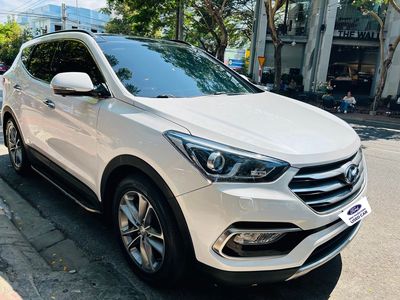 Hyundai Santafe 4WD 2018 màu trắng 71.000km