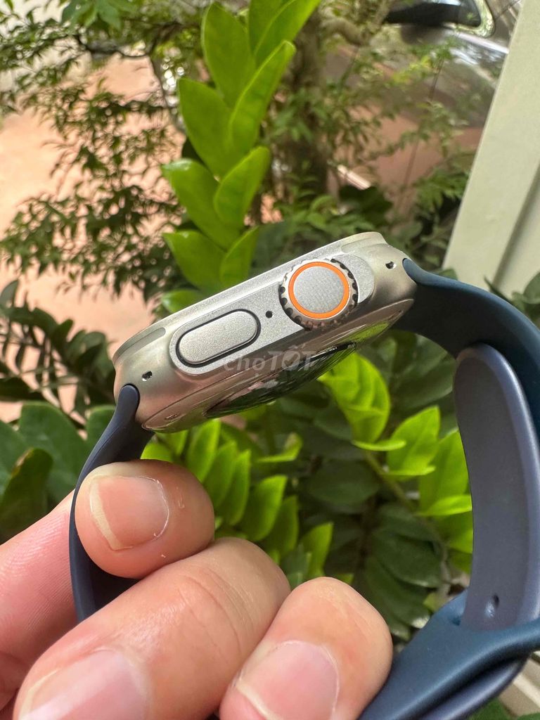 Apple Watch Ultra 2 Titanium. Mua bán Thiết bị đeo thông minh tại Quận Cầu Giấy Hà Nội được đăng bởi le hieu hình 1