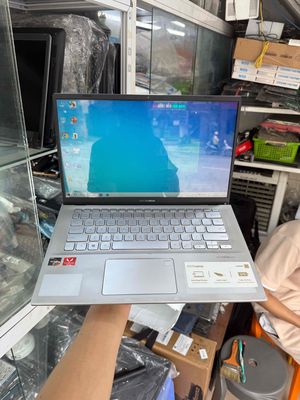 Asus vivobook R3 3200U 8G 256G 14 FHD Bạc. Mua bán Laptop tại Quận Hai Bà Trưng Hà Nội được đăng bởi Laptop cũ lê thanh nghị