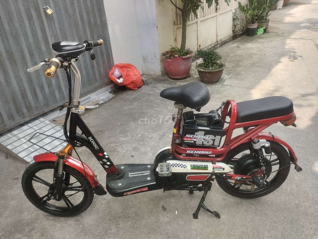 Xe đạp điện , như mới, bình khỏe còn OK hết. Mua bán Xe điện tại Quận Tân Bình Tp Hồ Chí Minh được đăng bởi Duc Huy Vu hình 2