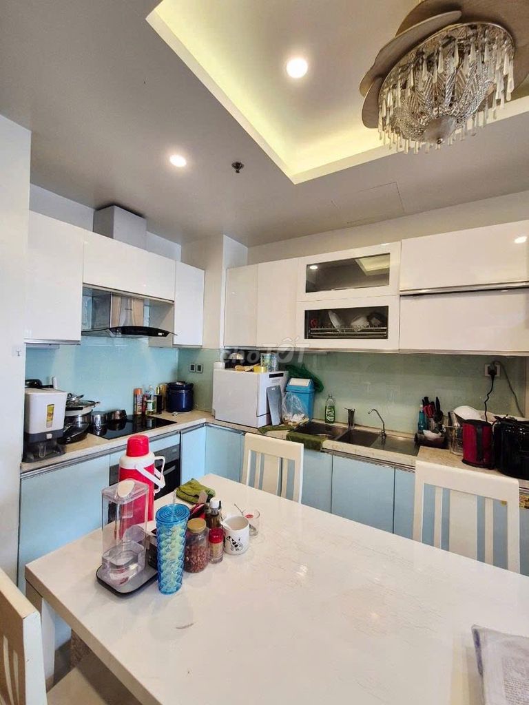 Владелец продает квартиру DT площадью 80 м2 с 2 спальнями + 2 VS 70 Nguyen Duc Canh