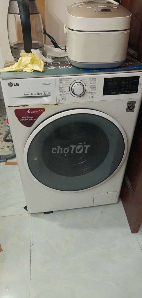 Máy giặt LG 8kg cửa trước Direct Drive Trắng. Mua bán Máy giặt tại Quận Tân Phú Tp Hồ Chí Minh được đăng bởi Tân hình 1