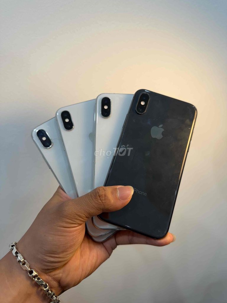 Thanh lý 4 chiếc ip  X Xs 64Gb và 256Gb zá 1trxxxk. Mua bán Điện thoại tại Quận Đống Đa Hà Nội được đăng bởi Ng Hoang Anh hình 1