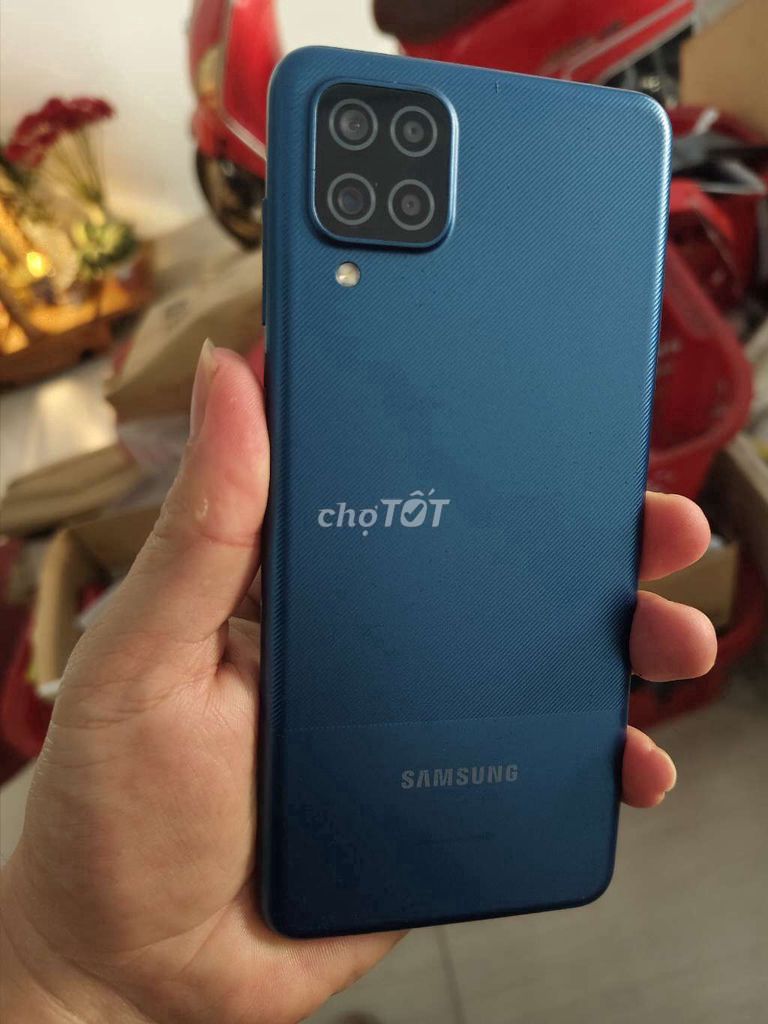 Samsung Galaxy A12 Xanh Đã sử dụng. Mua bán Điện thoại tại Quận Hoàng Mai Hà Nội được đăng bởi Trương Tam Phong hình 1